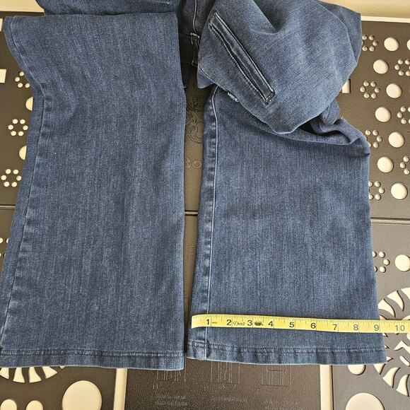 Betabrand Faux Denim Stretch Bootcut Pull On Pants | Women's Medium | FLAWS - Picture 8 of 16